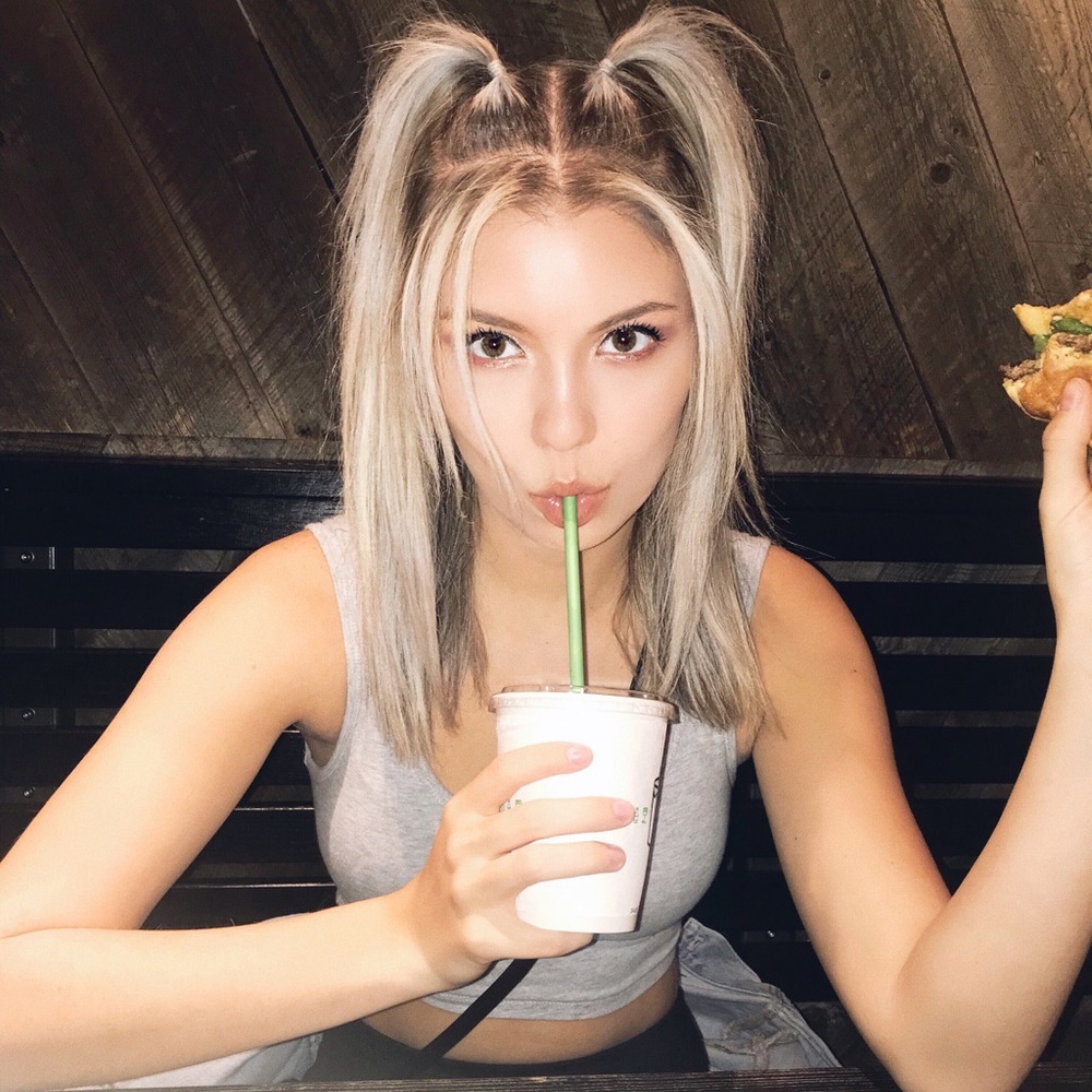 CLICK AND MEET ME!:)